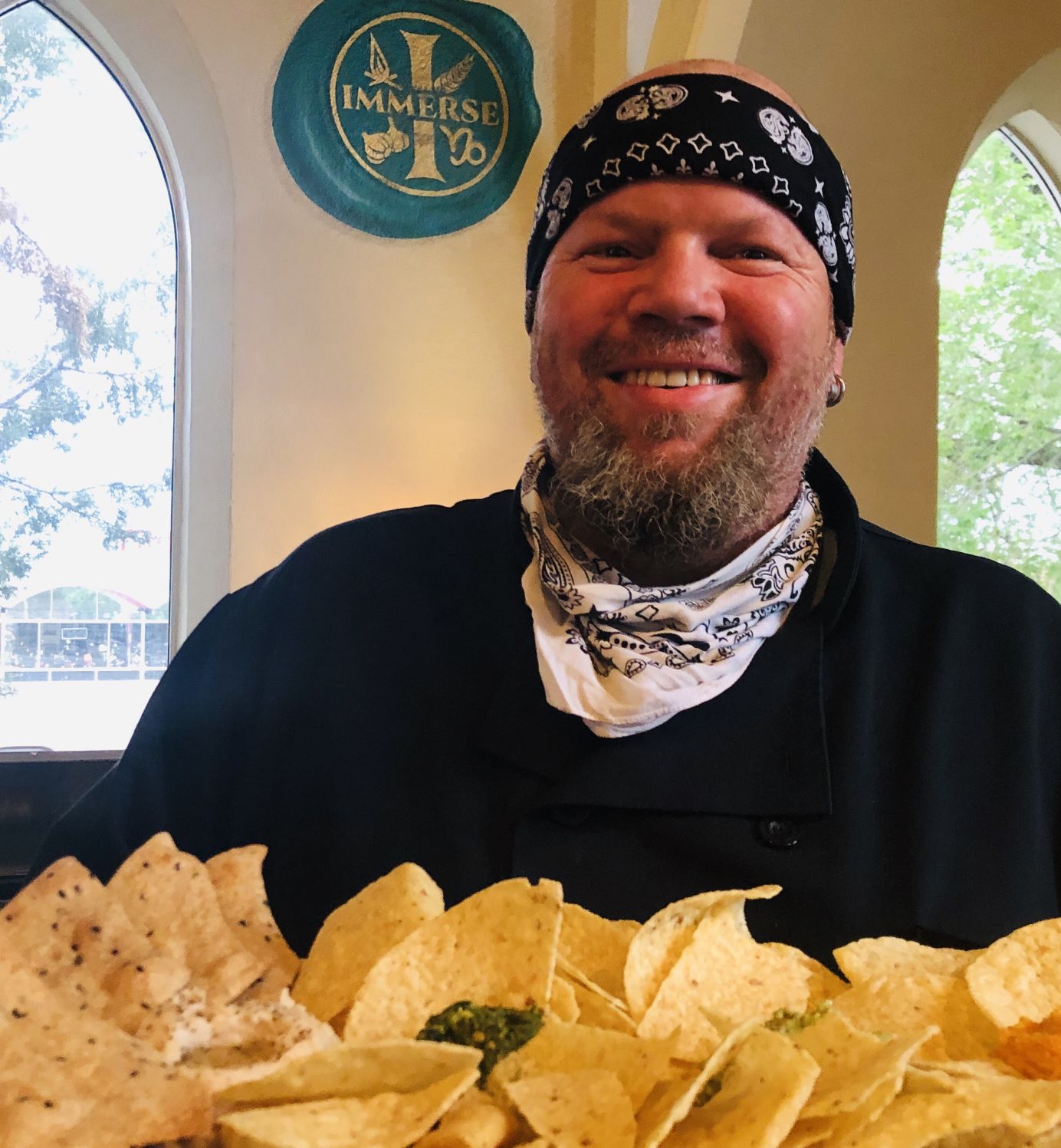 Colorado Springs brewery tasting room welcomes breakfast options and wines-by-the-glass